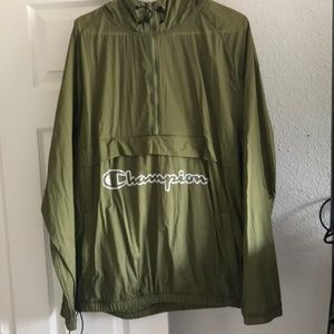 Champion wind breaker